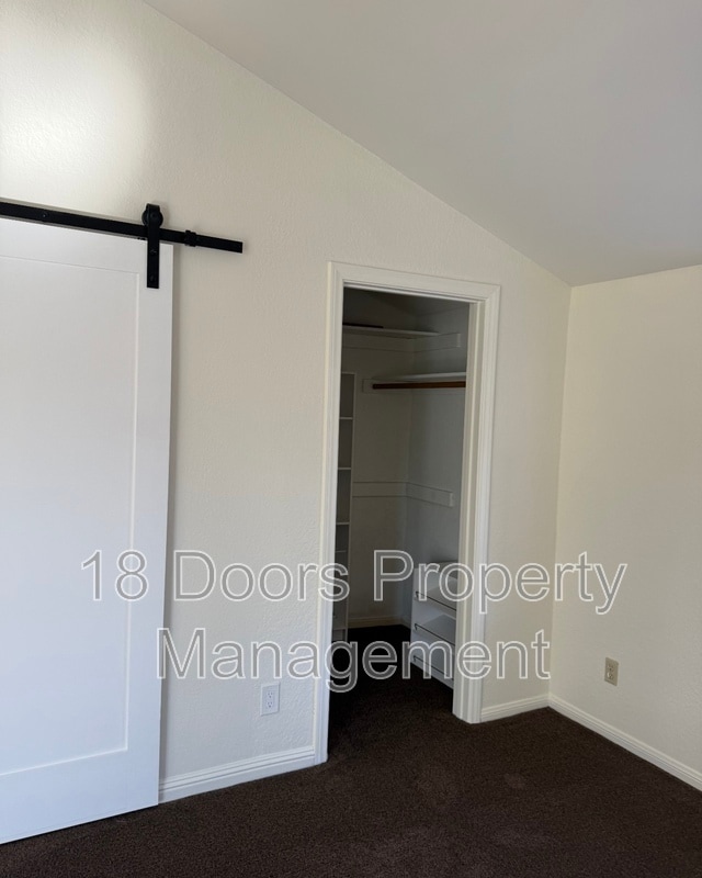 Building Photo - 3012 Skipper St