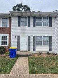 Building Photo - 1341 Kenilwood Way