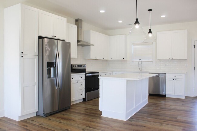 Building Photo - Modern New Construction in Westbrook Farms with Resort Style Amenities