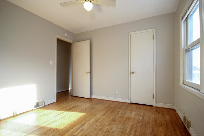 Building Photo - 5819 Blaisdell Ave