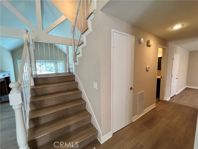 Building Photo - 2134 Baywood Dr