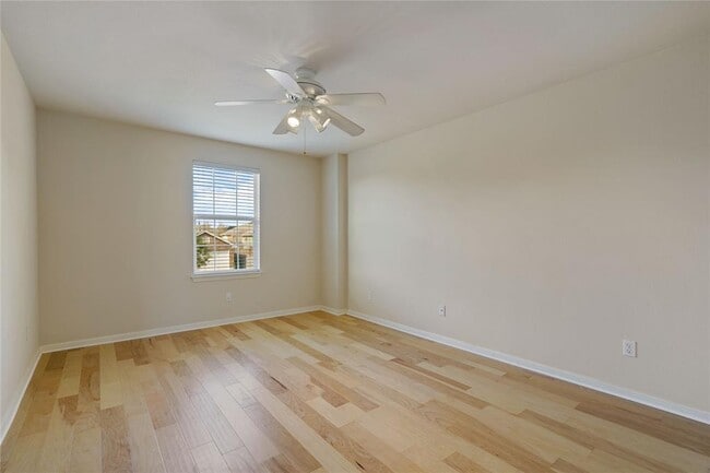Building Photo - 12016 Timber Heights Dr