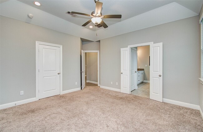 Building Photo - 19029 Villa Ln