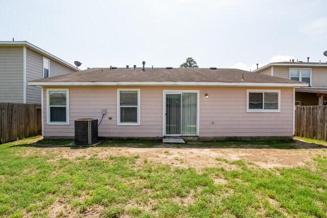 Building Photo - 2034 Vanamen Ct