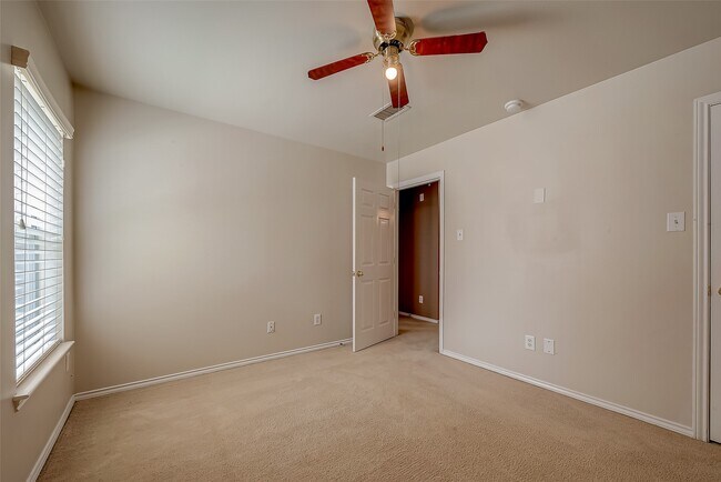 Building Photo - 2102 Cory Crossing Ln