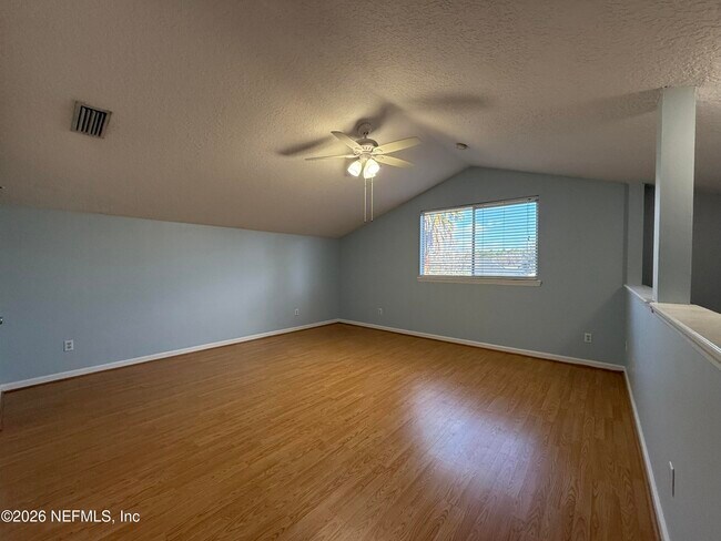 Building Photo - 12205 Madison Creek Dr