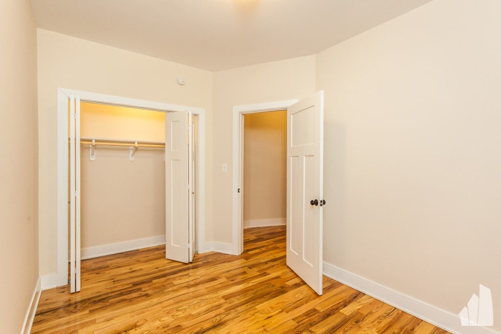 Building Photo - 1033 Dempster Street