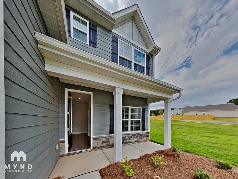 Building Photo - 102 Sina St