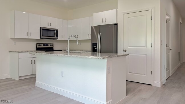 Building Photo - 7005 Cape Ct