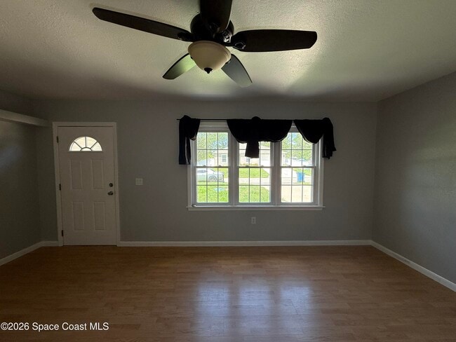 Building Photo - 181 Deauville Ave SE