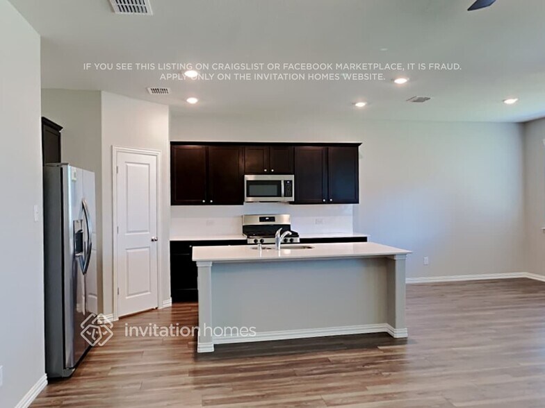 Building Photo - 14832 Grey Feather Trail