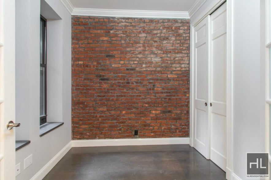 Building Photo - East 106th Street