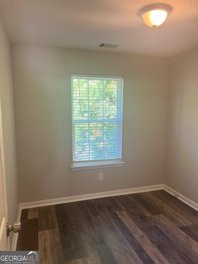 Building Photo - 4921 Antelope Cove