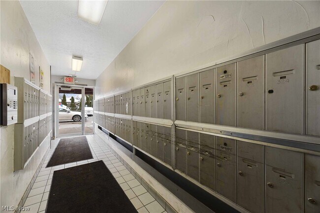 Building Photo - 25735 Lorain Rd