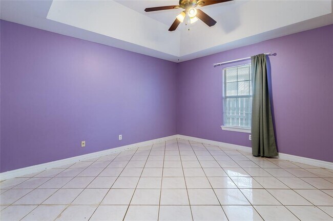 Building Photo - 3482 Chablis Dr