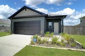 Building Photo - 511 Louis Ln