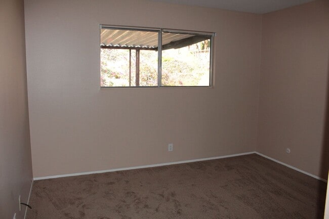 Building Photo - 55+ Senior Community 2Bed/1Bath in Costa Serena Oceanside~ Mira Pacific