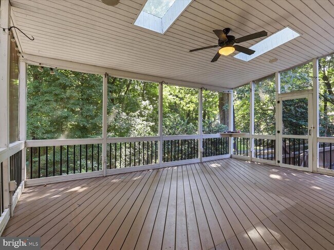 Building Photo - 11108 Lochinver Ln