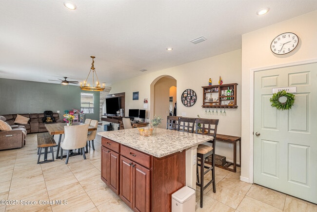 Building Photo - 4109 Alligator Flag Cir