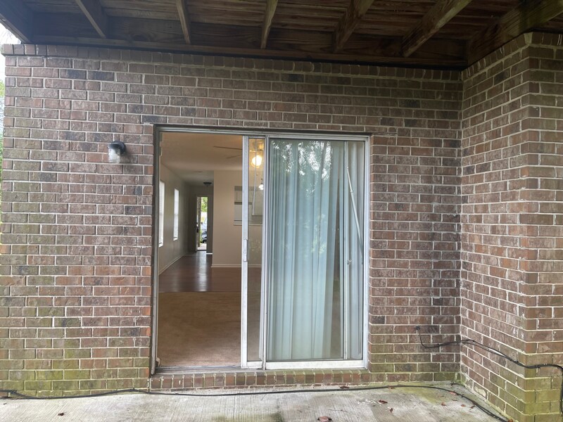 Building Photo - 123 Magnolia Plantation Ct