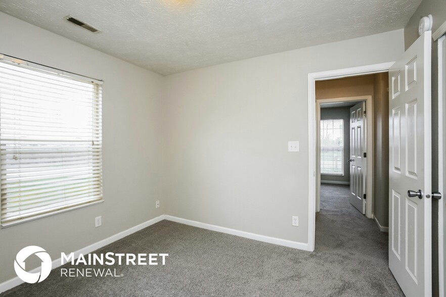 Building Photo - 758 Muirfield Dr