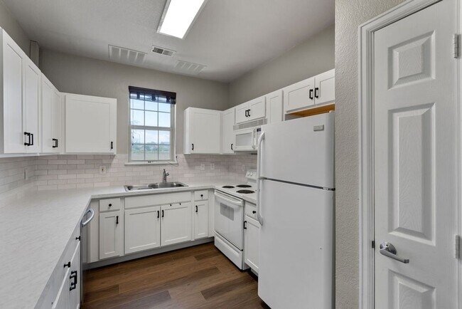 Building Photo - 5620 Fossil Creek Pkwy