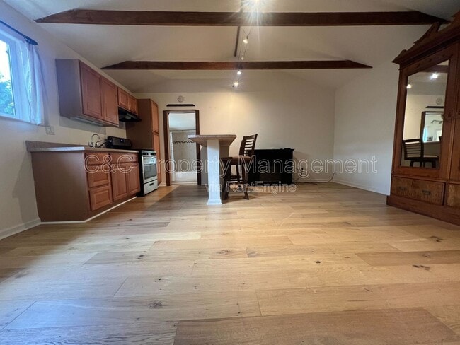 Building Photo - 26208 Atherton Dr