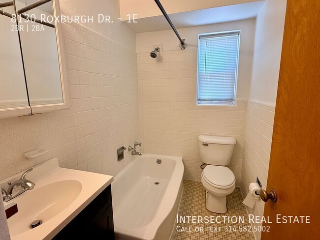Building Photo - 8130 Roxburgh Dr