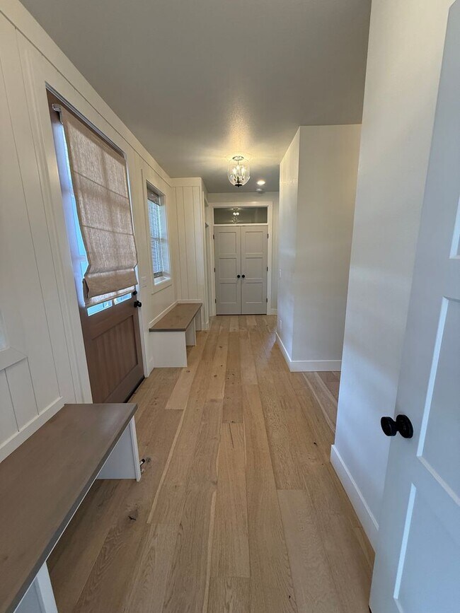 Building Photo - 3Bed/2 Bathroom Beautiful New Construction...