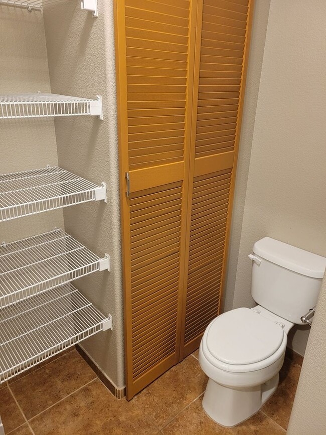 Building Photo - Beautiful 3 bedroom/2 Bath Home!