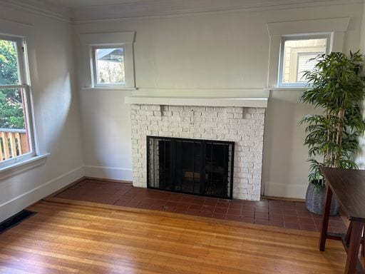 Building Photo - Charming Queen Anne Home AVAILABLE NOW
