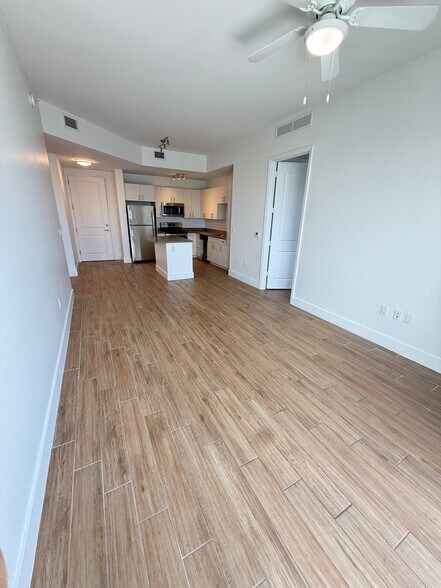 Building Photo - 2164 NE 167th St