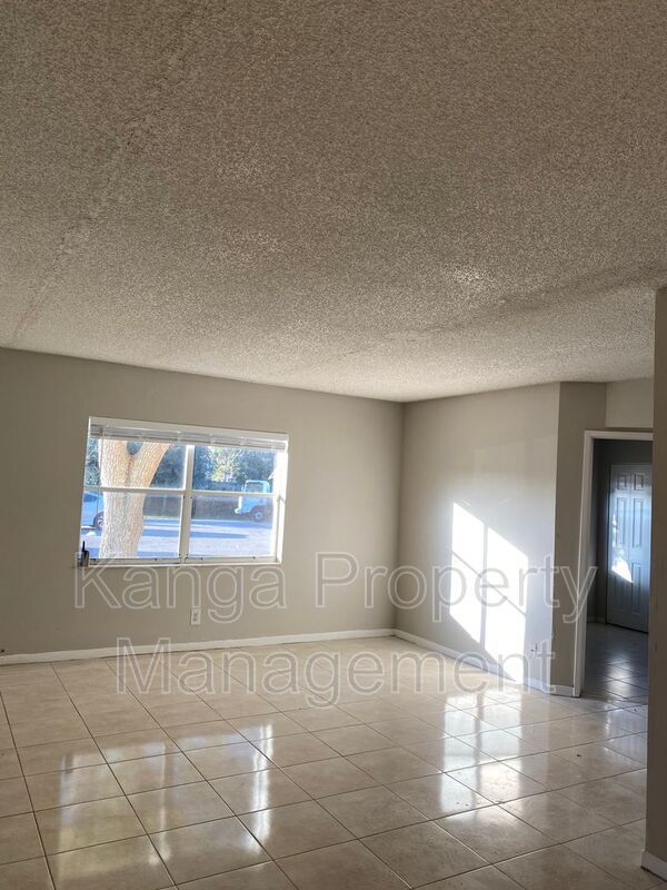 Building Photo - 11451 NW 35th St