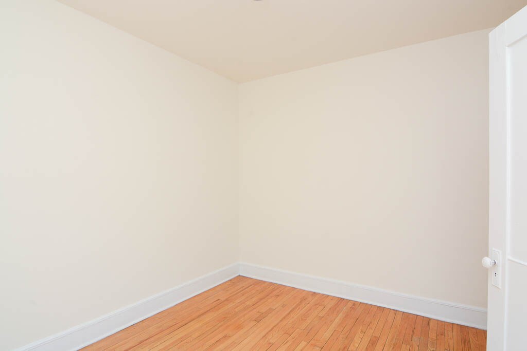 Building Photo - 2336 N Spaulding Ave