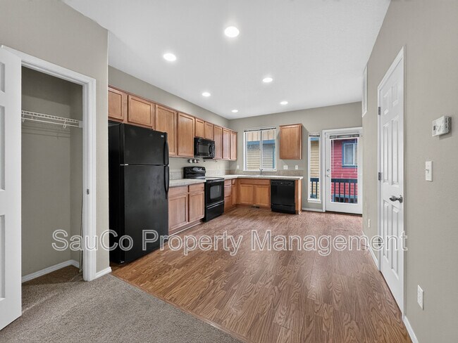 Building Photo - 1419 NE Lockheart Ln