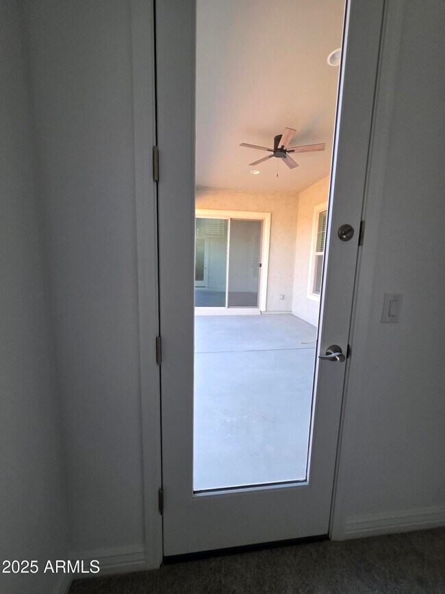 Building Photo - 7641 W Staghorn Rd