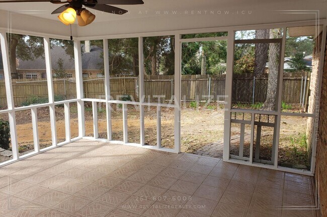 Building Photo - Beautiful 4 Bed 2 Bath Home in Daphne!!