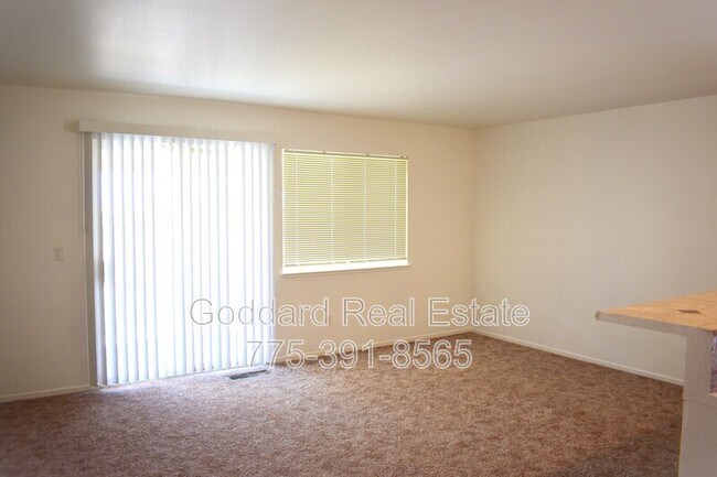 Building Photo - 2900 Castle Sage Ct