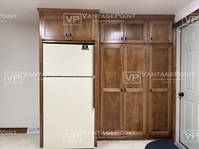 Building Photo - 3121 Squire Ct