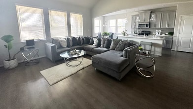 Building Photo - 6214 Scott Way