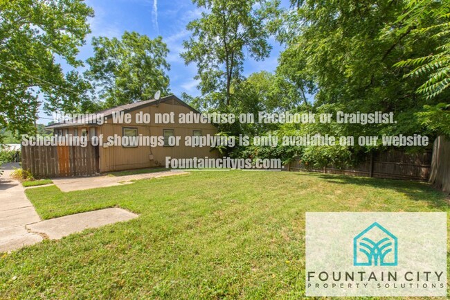 Building Photo - 4431-4437 Northeast Winn Road