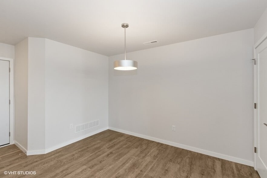 Building Photo - 2275 Eversull Ln