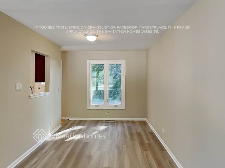 Building Photo - 1620 Apache Dr