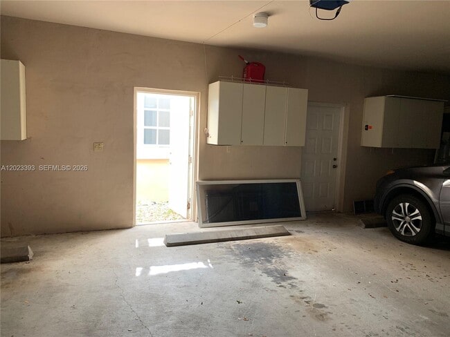 Building Photo - 1280 S Alhambra Cir