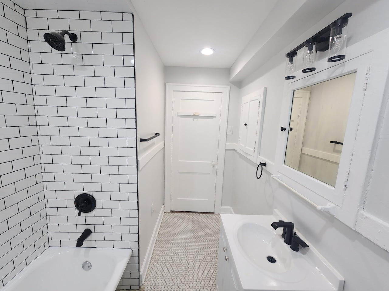 Building Photo - 2269 Blendon Pl