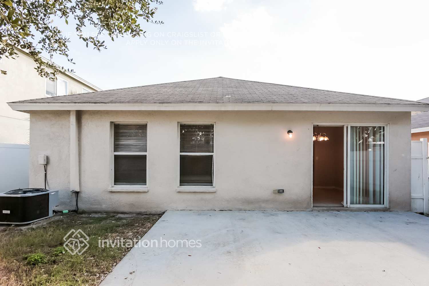 Building Photo - 10353 Lakeside Vista Dr