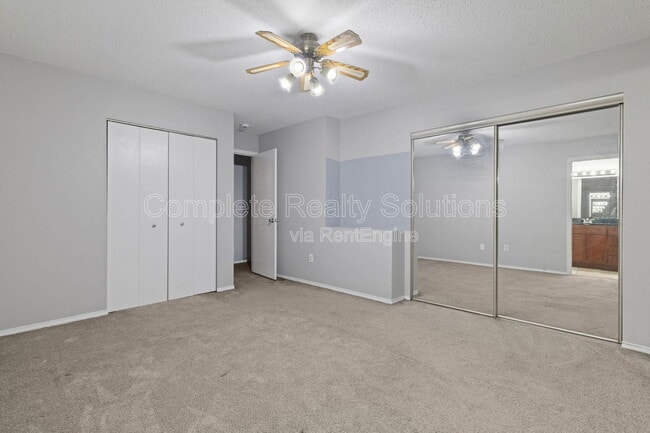 Building Photo - 26 Timberbrook Dr
