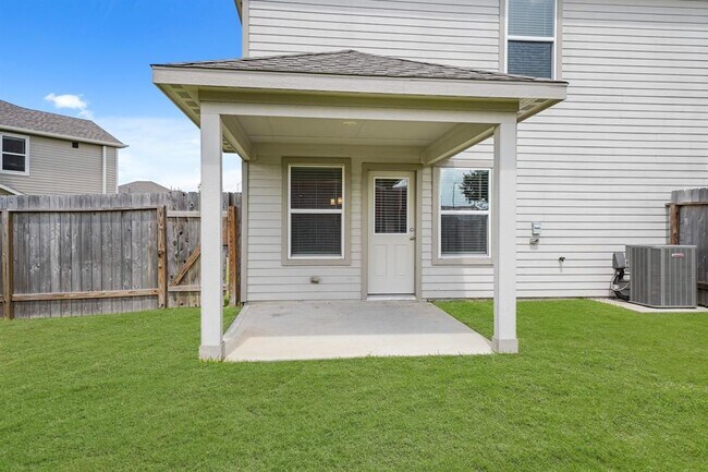 Building Photo - 7006 Cedar Breeze Ct