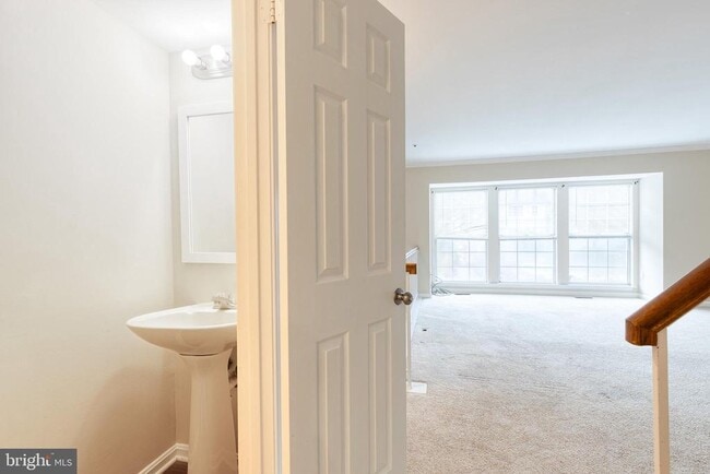 Building Photo - 2548 Ambling Cir