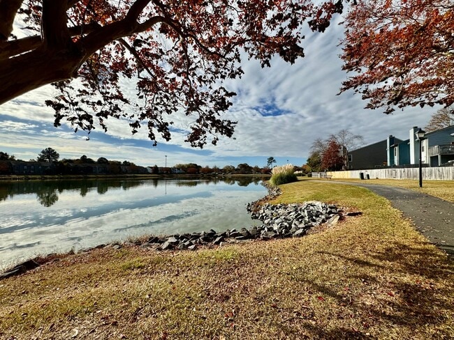 Building Photo - 3-Bedroom Townhome Ready NOW!! Completely Updated - Fenced Backyard - Exterior Storage!